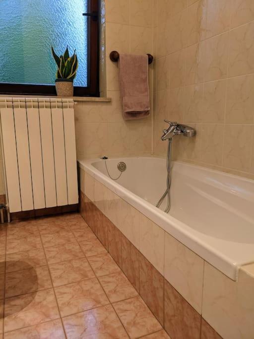 Apartment Kolodvor Dornberk Εξωτερικό φωτογραφία